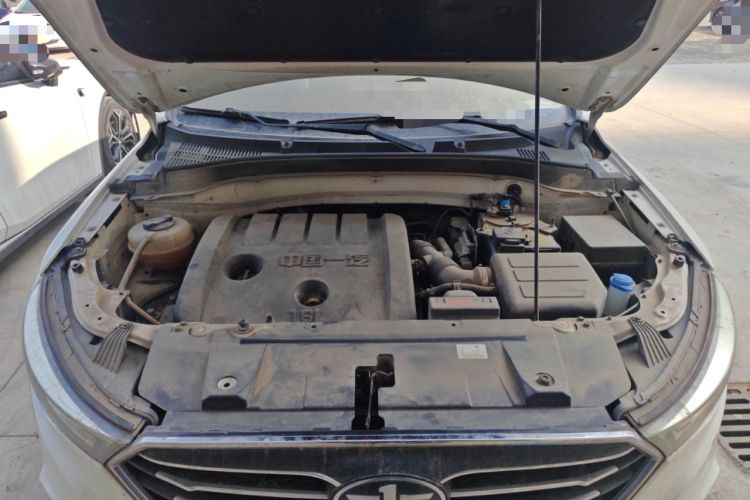 Used Bestune X40 2018 Internet Celebrity Edition 1.6L Automatic Luxury Version Engine Bay