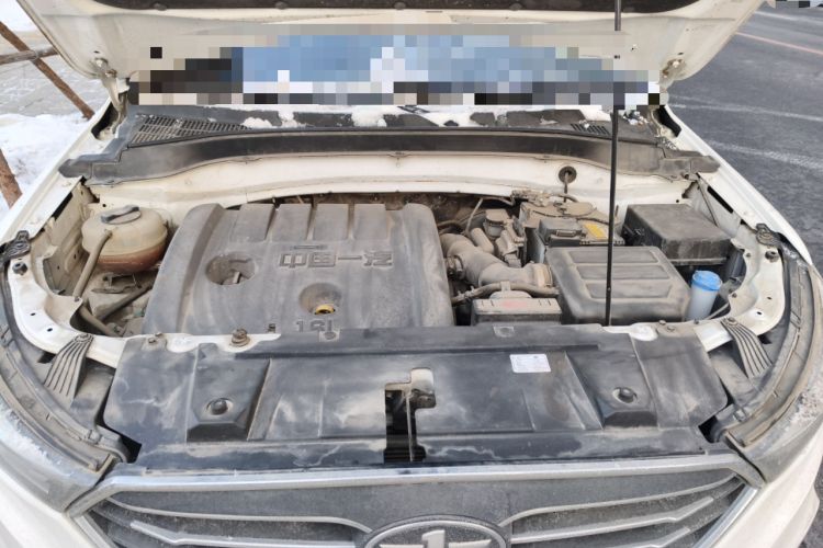 Used Bestune X40 2018 Internet Celebrity Edition 1.6L Manual Luxury Version Engine Bay
