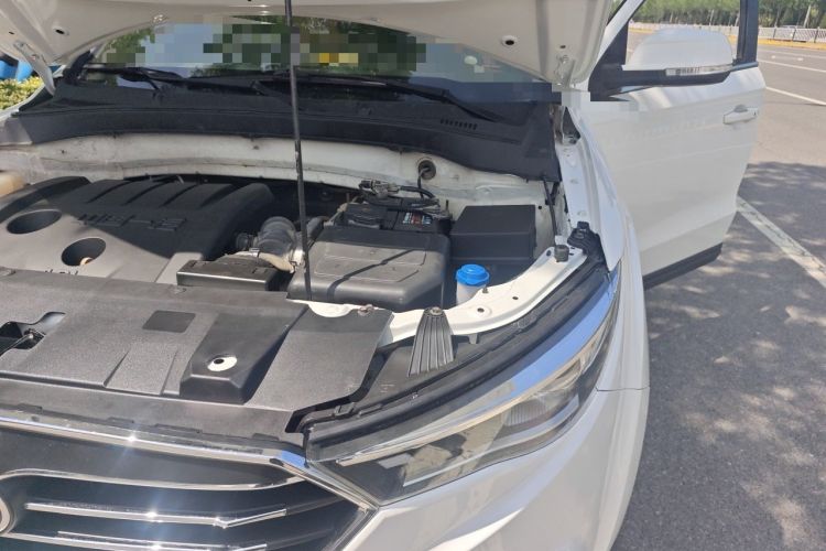 Used Bestune X40 2018 Internet Celebrity Edition 1.6L Manual Luxury Version Engine Bay Left