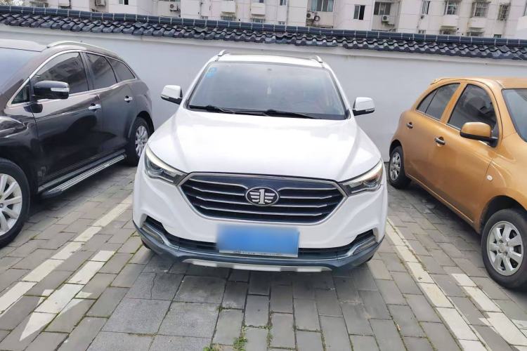Used Bestune X40 2018 Internet Celebrity Edition 1.6L Automatic Luxury Version Exterior 1