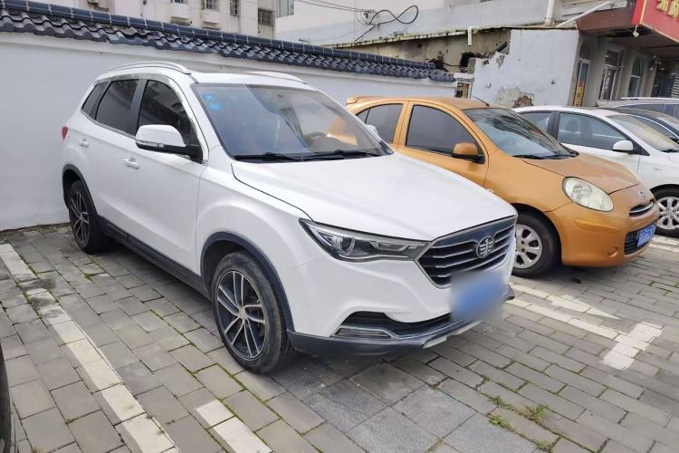 Used Bestune X40 2018 Internet Celebrity Edition 1.6L Automatic Luxury Version Exterior 2