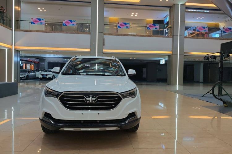 Used Bestune X40 2018 Internet Celebrity Edition 1.6L Automatic Luxury Version Exterior 2
