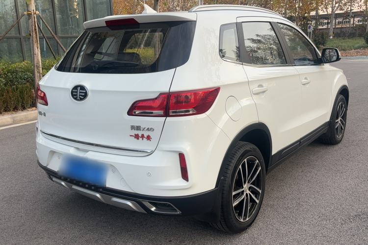 Used Bestune X40 2018 Internet Celebrity Edition 1.6L Automatic Luxury Version Exterior 3