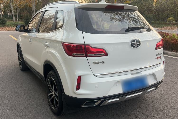 Used Bestune X40 2018 Internet Celebrity Edition 1.6L Automatic Luxury Version Exterior 5