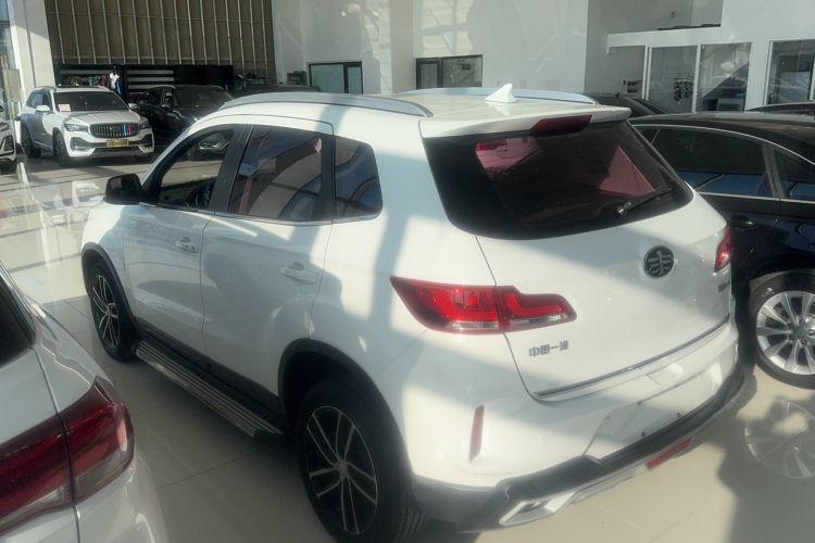Used Bestune X40 2018 Internet Celebrity Edition 1.6L Automatic Connected Smart Cool Type Exterior 5