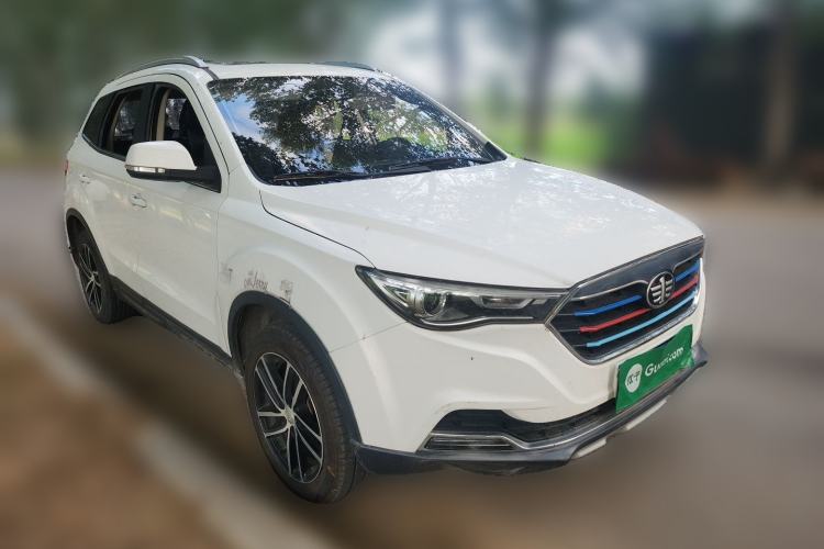 Used Bestune X40 2018 Internet Celebrity Edition 1.6L Automatic Luxury Version Front Right 45 Deg