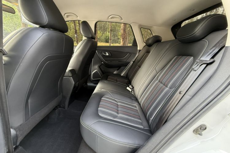 Used Bestune X40 2018 Internet Celebrity Edition 1.6L Manual Comfort Version Interior 1