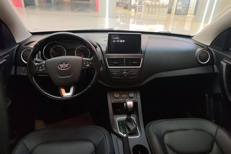 Used Bestune X40 2018 Internet Celebrity Edition 1.6L Automatic Luxury Version Interior 1