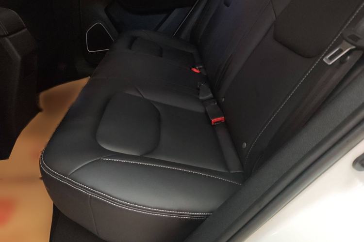 Used Bestune X40 2018 Internet Celebrity Edition 1.6L Automatic Luxury Version Interior 4