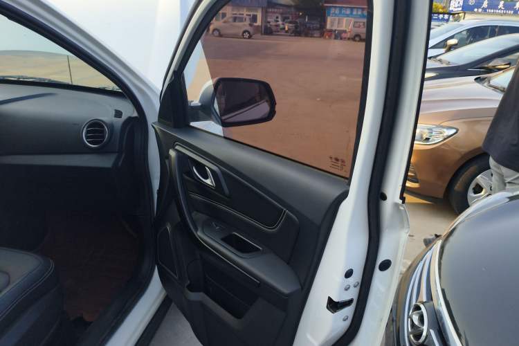 Used Bestune X40 2018 Internet Celebrity Edition 1.6L Automatic Luxury Version Interior 5