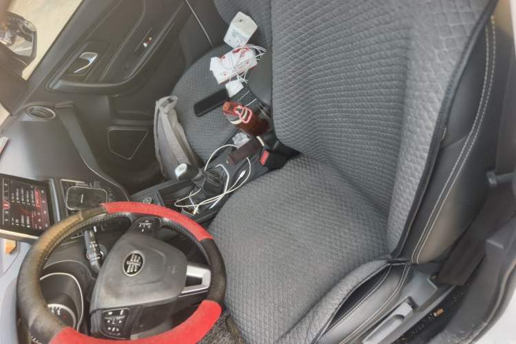 Used Bestune X40 2018 Internet Celebrity Edition 1.6L Manual Luxury Version Left Front Seat