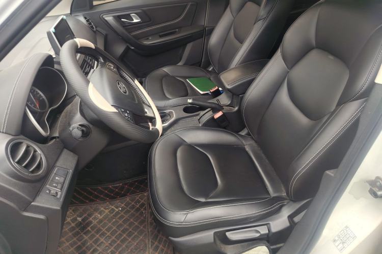 Used Bestune X40 2018 Internet Celebrity Edition 1.6L Automatic Luxury Version Left Front Seat