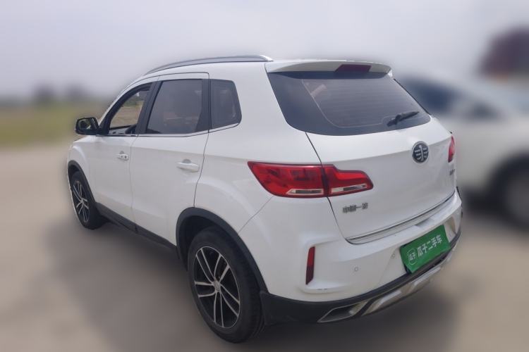 Used Bestune X40 2018 Internet Celebrity Edition 1.6L Manual Luxury Version Rear Left 45 Deg