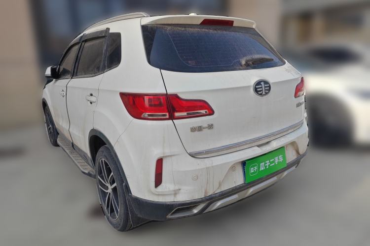 Used Bestune X40 2018 Internet Celebrity Edition 1.6L Automatic Luxury Version Rear Left 45 Deg