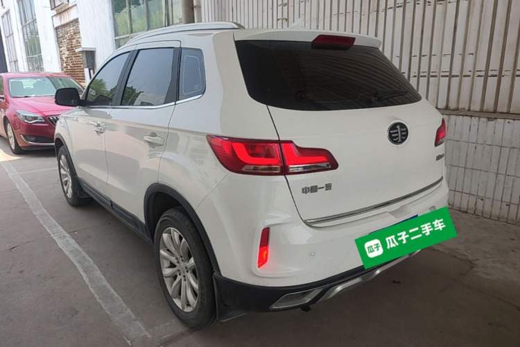 Used Bestune X40 2018 Internet Celebrity Edition 1.6L Manual Comfort Version Rear Left 45 Deg