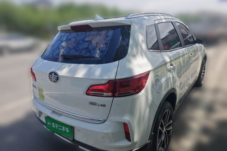 Used Bestune X40 2018 Internet Celebrity Edition 1.6L Manual Luxury Version Rear Right 45 Deg