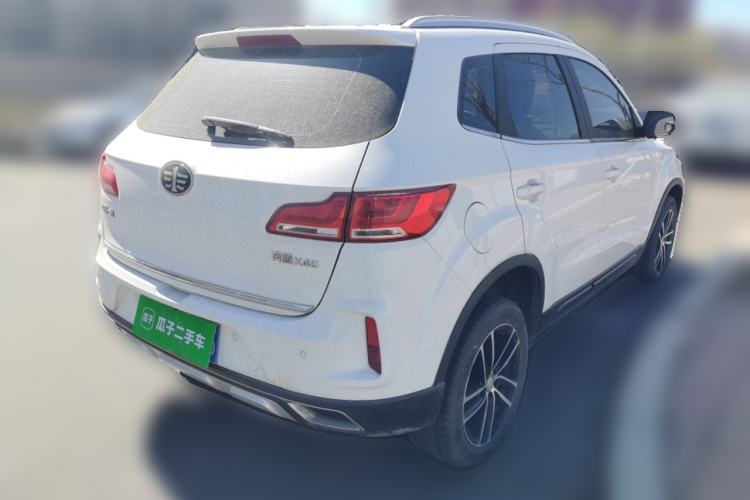 Used Bestune X40 2018 Internet Celebrity Edition 1.6L Automatic Luxury Version Rear Right 45 Deg
