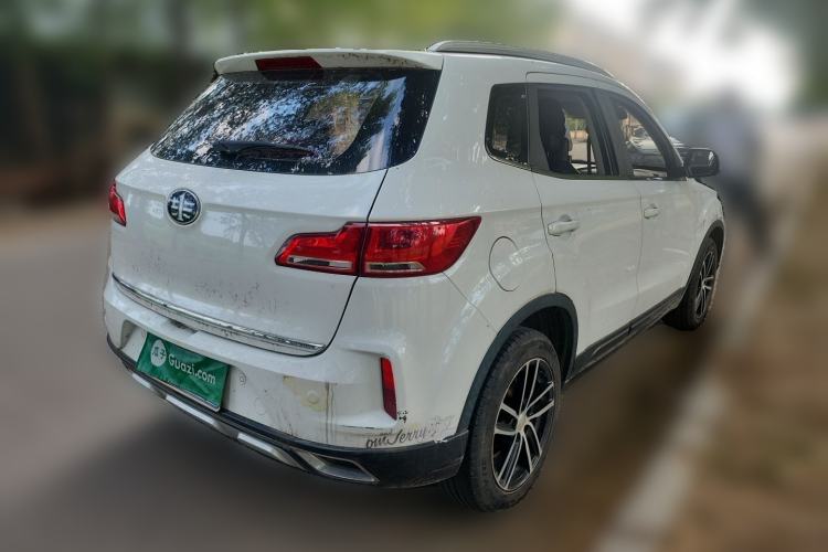 Used Bestune X40 2018 Internet Celebrity Edition 1.6L Automatic Luxury Version Rear Right 45 Deg
