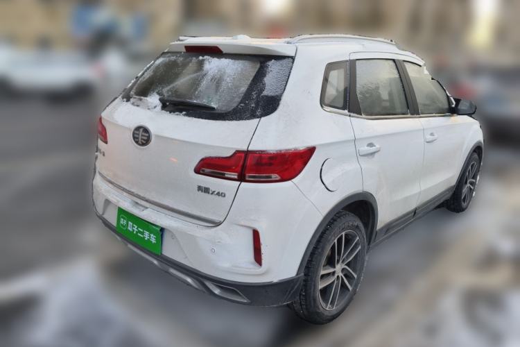 Used Bestune X40 2018 Internet Celebrity Edition 1.6L Manual Luxury Version Rear Right 45 Deg