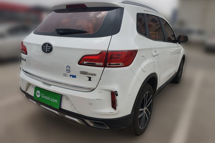 Used Bestune X40 2018 Internet Celebrity Edition 1.6L Manual Luxury Version Rear Right 45 Deg