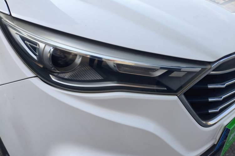 Used Bestune X40 2018 Internet Celebrity Edition 1.6L Automatic Connected Smart Cool Type Right Front Headlight