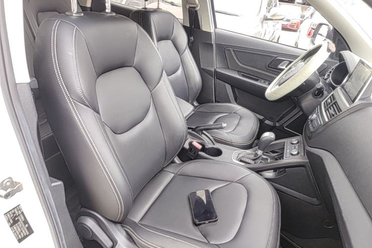 Used Bestune X40 2018 Internet Celebrity Edition 1.6L Automatic Luxury Version Right Front Seat