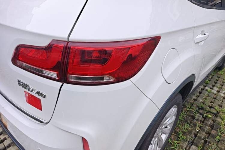 Used Bestune X40 2018 Internet Celebrity Edition 1.6L Manual Comfort Version Right Rear Taillight