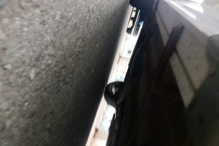 Used Bestune X40 2018 Internet Celebrity Edition 1.6L Manual Luxury Version Right Side Sill