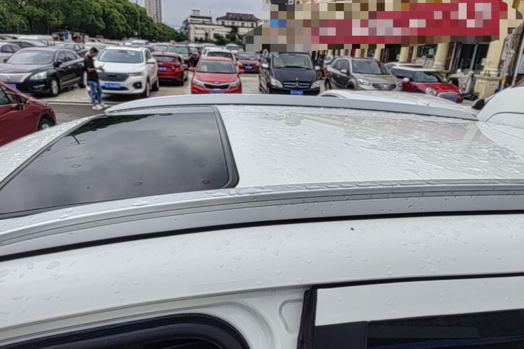 Used Bestune X40 2018 Internet Celebrity Edition 1.6L Automatic Luxury Version Roof