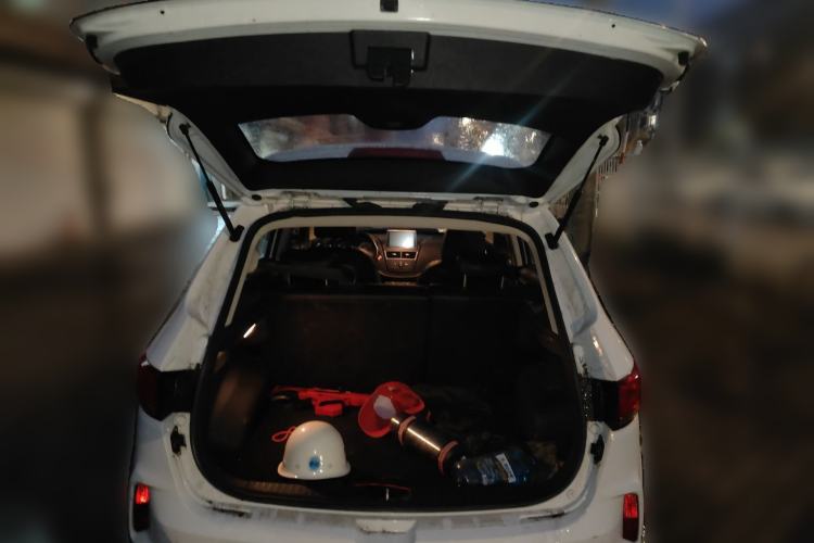 Used Bestune X40 2018 Internet Celebrity Edition 1.6L Manual Luxury Version Trunk