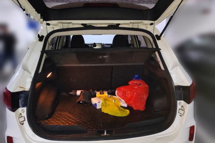Used Bestune X40 2018 Internet Celebrity Edition 1.6L Automatic Luxury Version Trunk