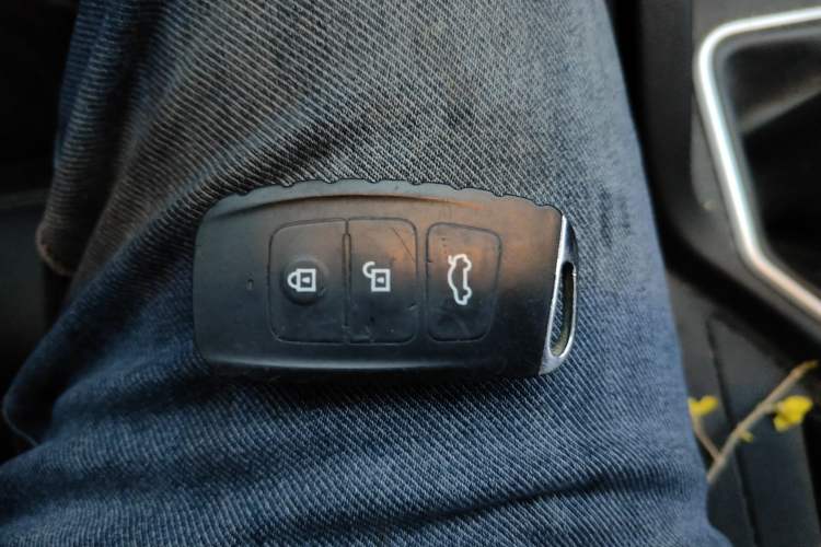 Used Bestune X40 2018 Internet Celebrity Edition 1.6L Manual Luxury Version Vehicle Key