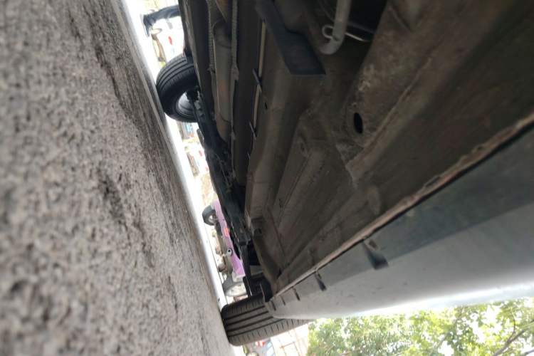 Used Bestune X40 2018 Internet Celebrity Edition 1.6L Manual Luxury Version Chassis Rear Right