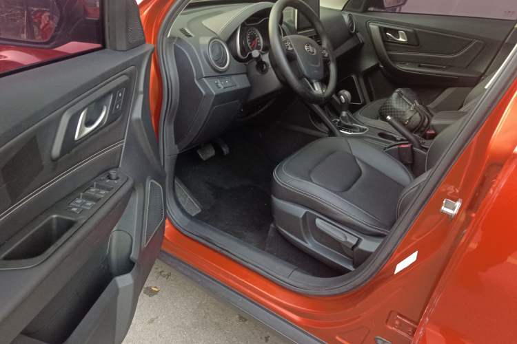 Used Bestune X40 2018 Internet Celebrity Edition 1.6L Automatic Luxury Version Interior 3
