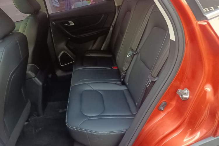 Used Bestune X40 2018 Internet Celebrity Edition 1.6L Automatic Luxury Version Interior 4