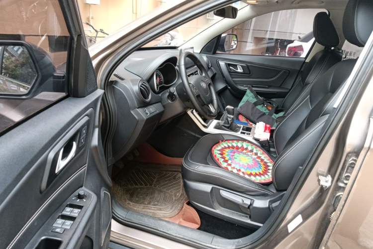 Used Bestune X40 2019 1.6L Manual Luxury Edition China VI Driver Seat