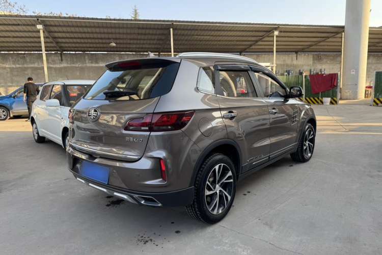 Used Bestune X40 2019 1.6L Manual Luxury Edition China V Exterior 2