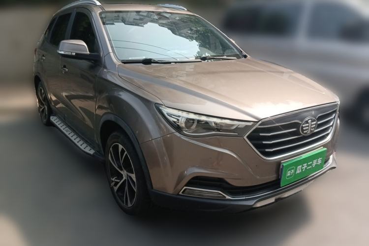Used Bestune X40 2019 1.6L Automatic Luxury Version China V Emission Standard Front Right 45 Deg