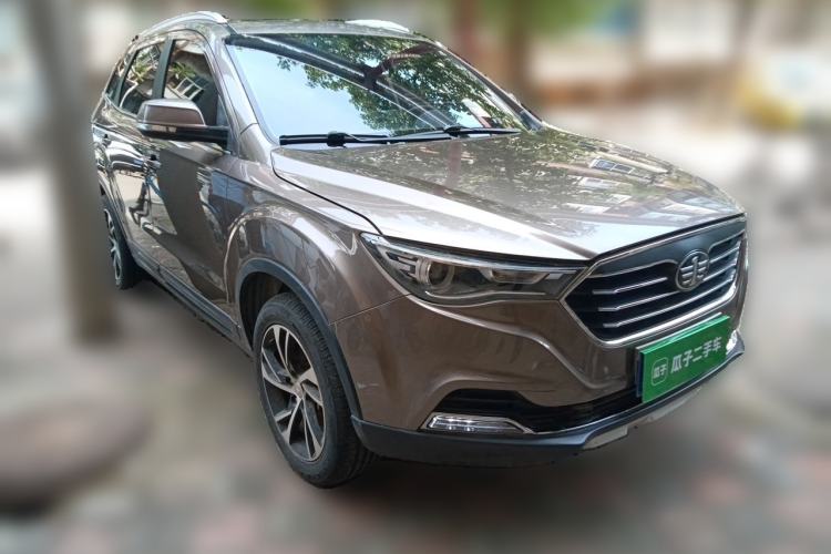 Used Bestune X40 2019 1.6L Manual Luxury Edition China VI Front Right 45 Deg