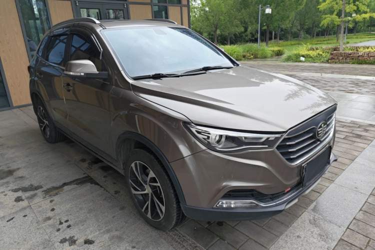 Used Bestune X40 2019 1.6L Automatic Luxury Edition China VI Front Right 45 Deg