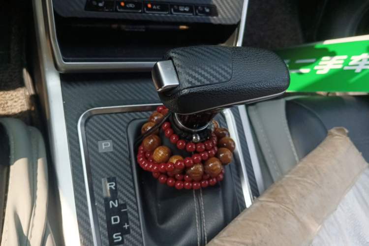 Used Bestune X40 2019 1.6L Automatic Luxury Version China V Emission Standard Gear Lever