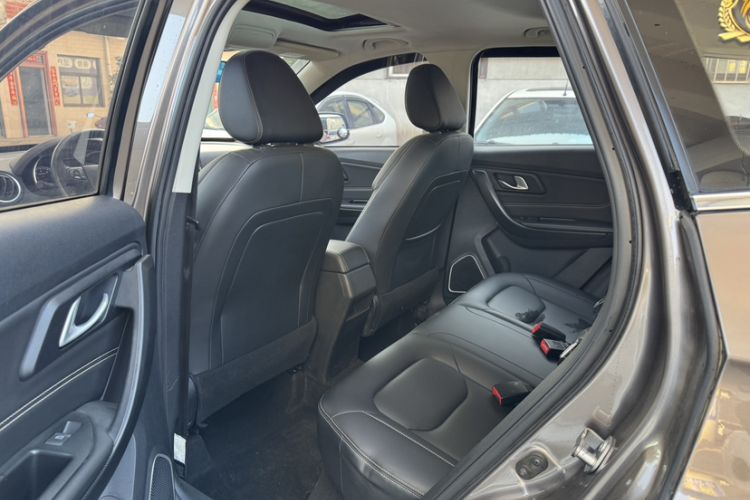Used Bestune X40 2019 1.6L Manual Luxury Edition China V Interior 3