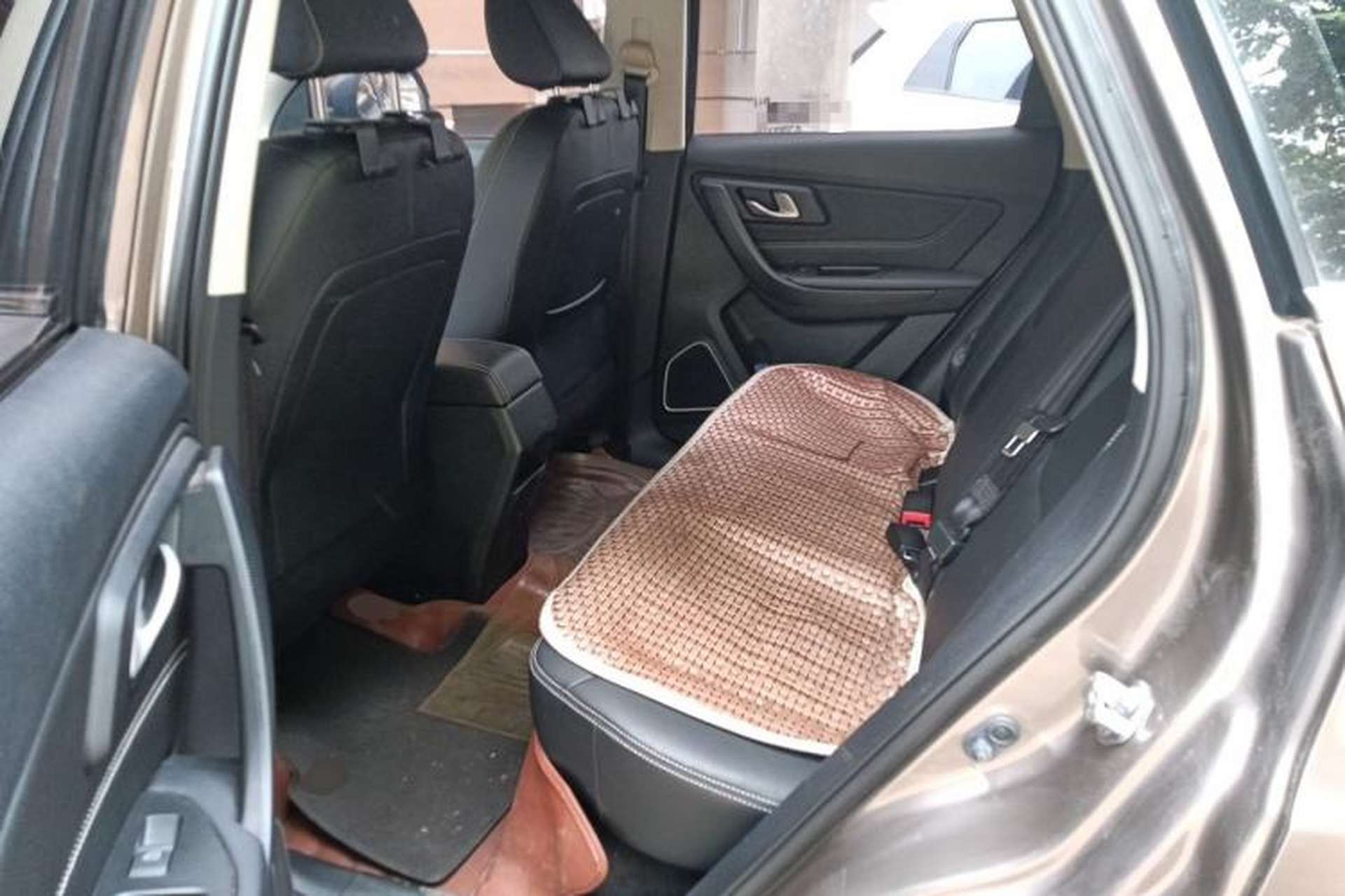 Used Bestune X40 2019 1.6L Manual Luxury Edition China VI Left Rear Seat
