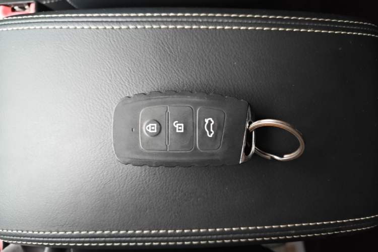 Used Bestune X40 2019 1.6L Automatic Luxury Edition China VI Vehicle Key