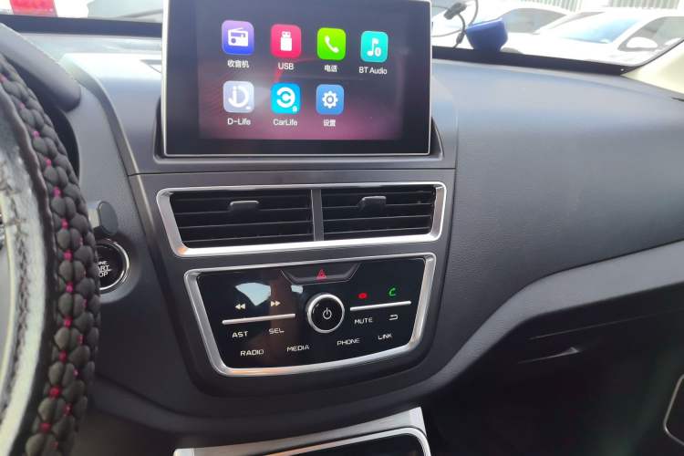 Used Bestune X40 2019 1.6L Manual Luxury Edition China VI Audio And AC Panel