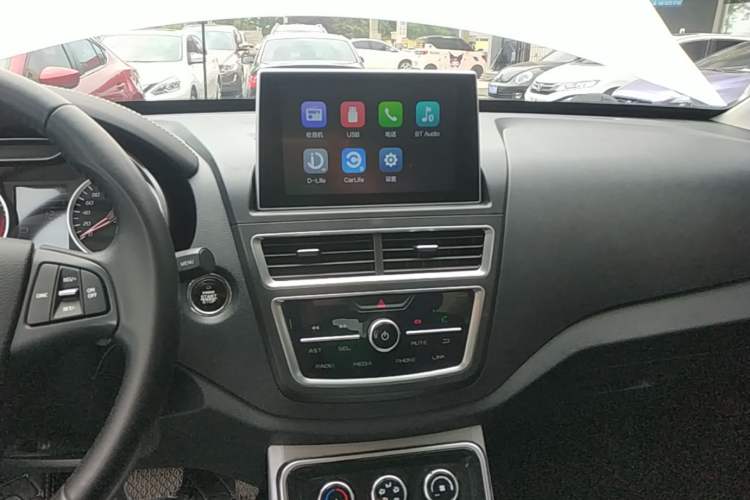 Used Bestune X40 2019 1.6L Automatic Luxury Edition China VI Audio And AC Panel
