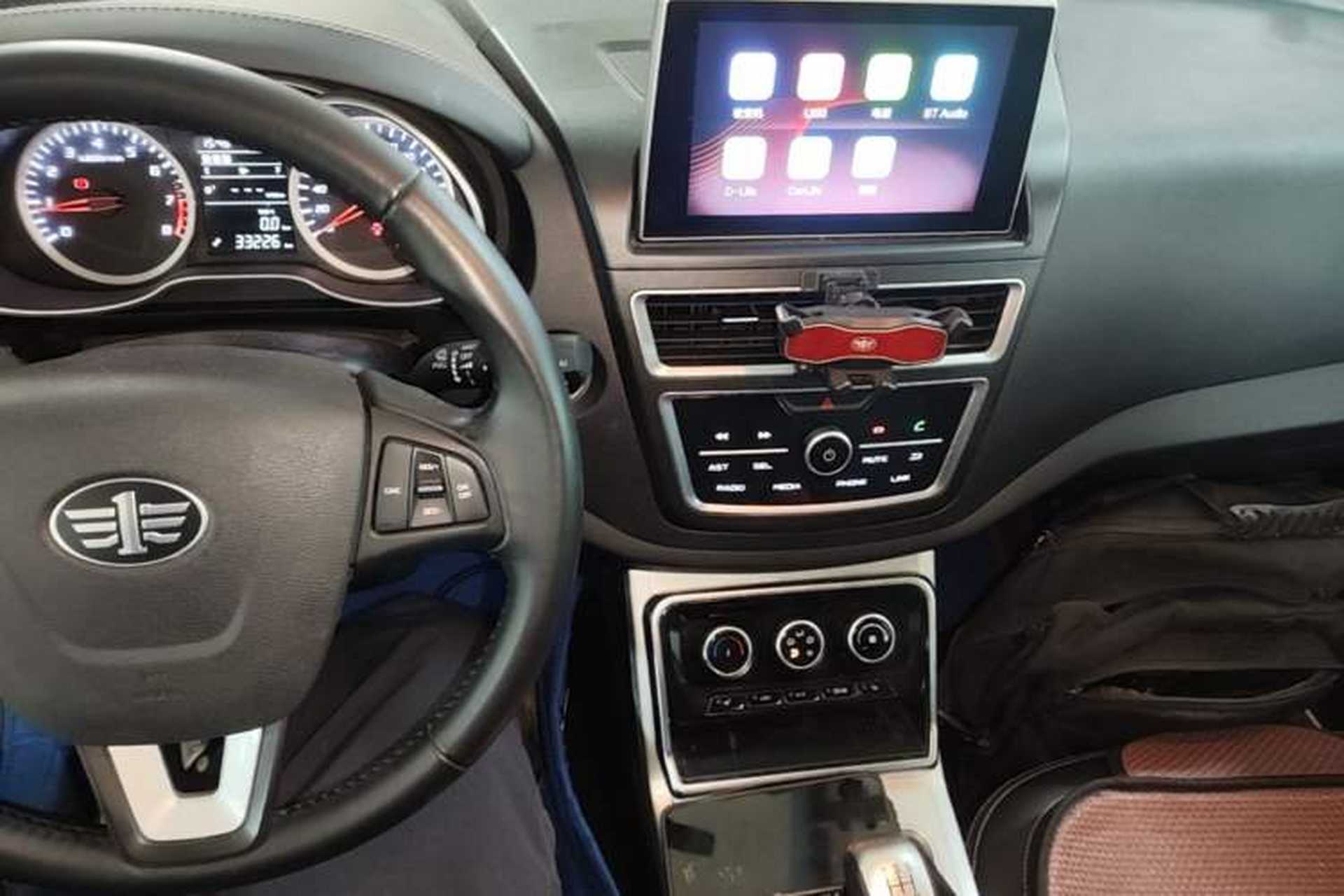 Used Bestune X40 2019 1.6L Manual Luxury Edition China VI Audio And AC Panel