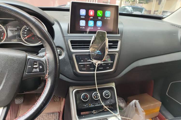 Used Bestune X40 2019 1.6L Manual Luxury Edition China VI Audio And AC Panel