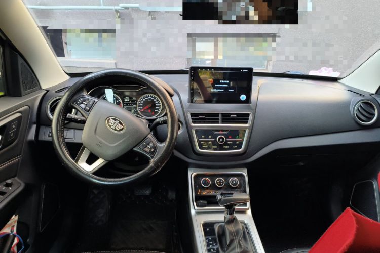 Used Bestune X40 2019 1.6L Automatic Luxury Version China V Emission Standard Center Console