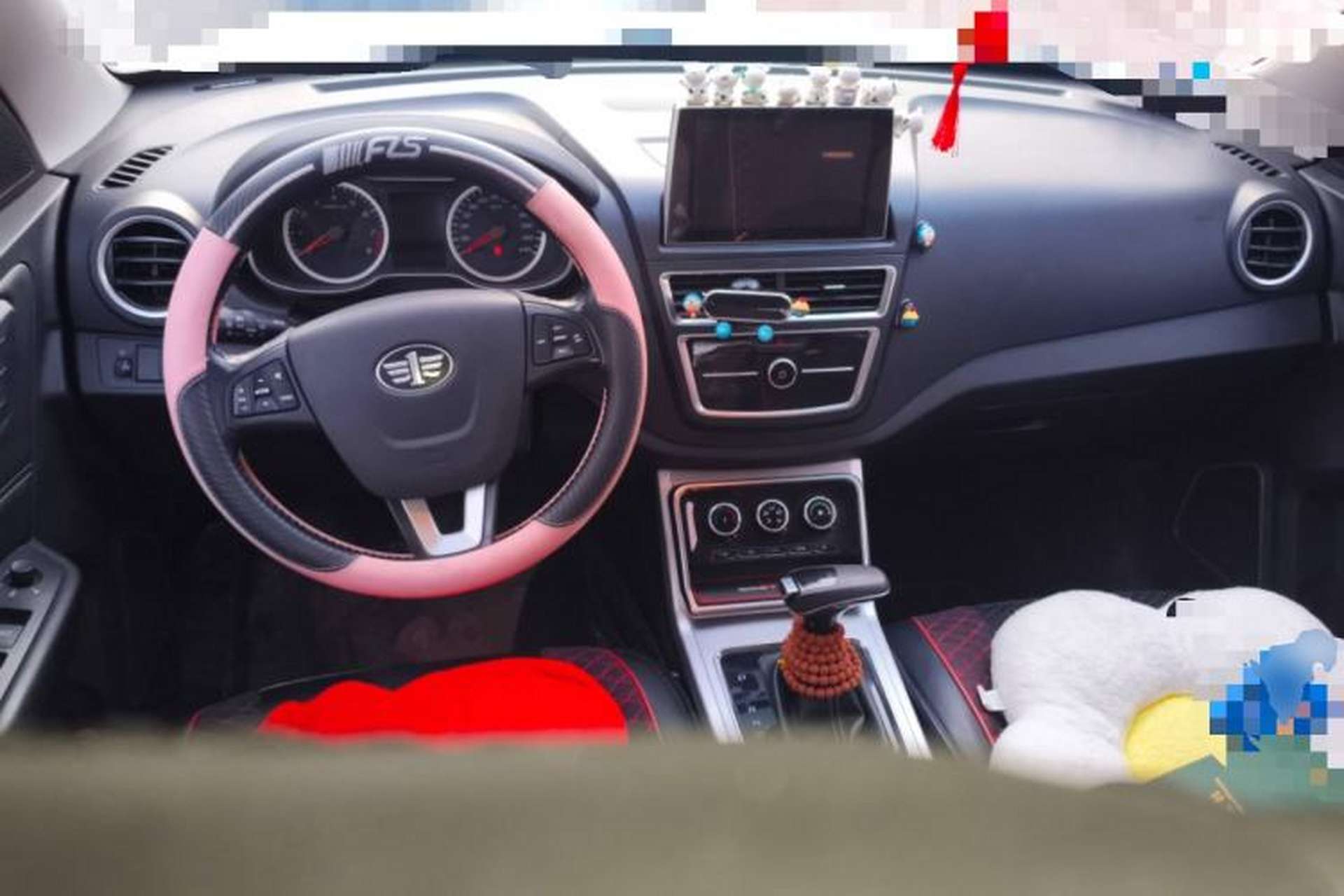 Used Bestune X40 2019 1.6L Automatic Luxury Version China V Emission Standard Center Console